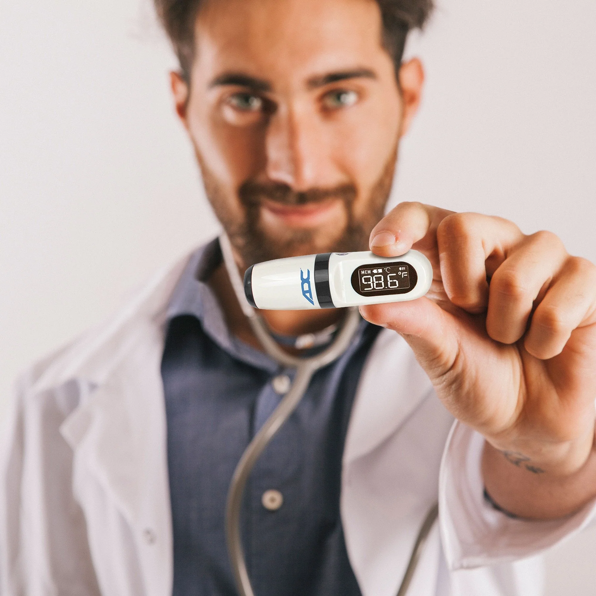 AdTemp™ Mini Non-Contact Thermometer - Image 4